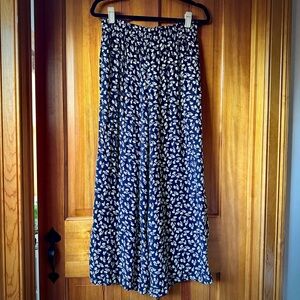 Mondi Black and White Print Midi Length Palazzo Pant